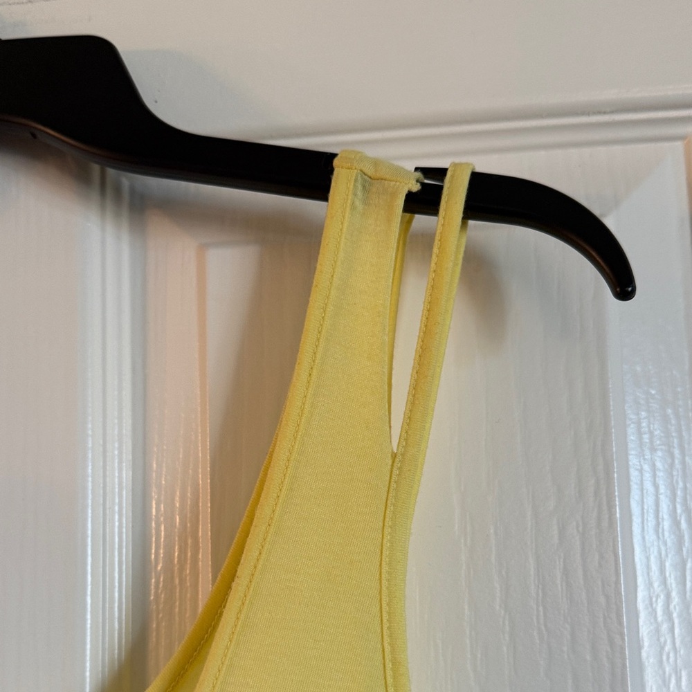 Fox Yellow Graphic Scoop Neck Tank Top - Picture 4 of 7